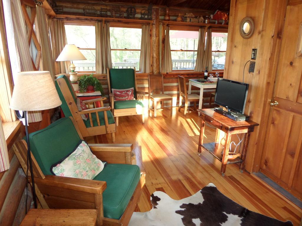 Lake Lucerne Treehouse Villa Eureka Springs Luaran gambar
