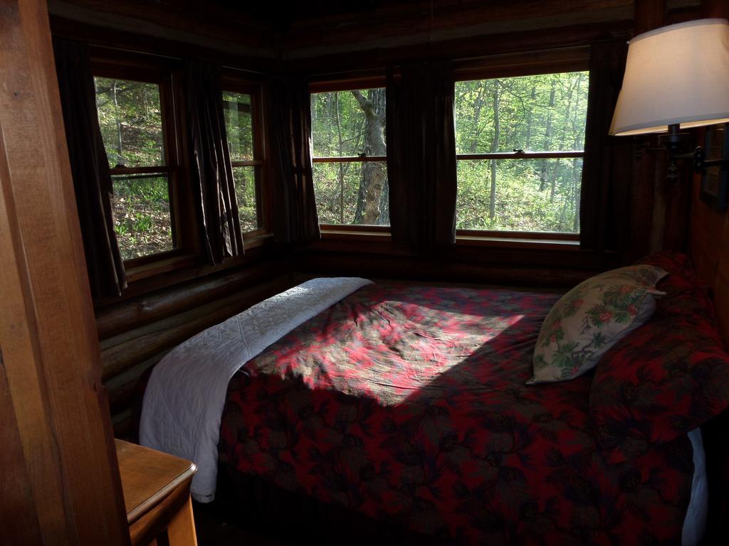 Lake Lucerne Treehouse Villa Eureka Springs Luaran gambar